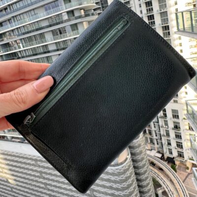 CHANEL Vintage Black Caviar Wallet 1996-97 CC Logo Coco Mark Italy Authentic - Image 2